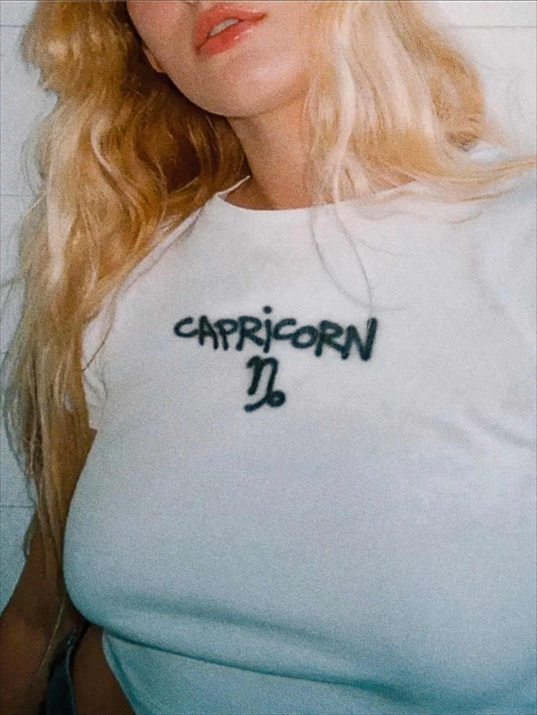 Zodiac sign cropped shirt - Mad Fiction Label