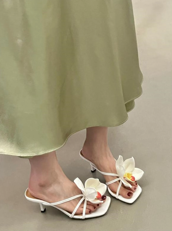Orchid mid heels