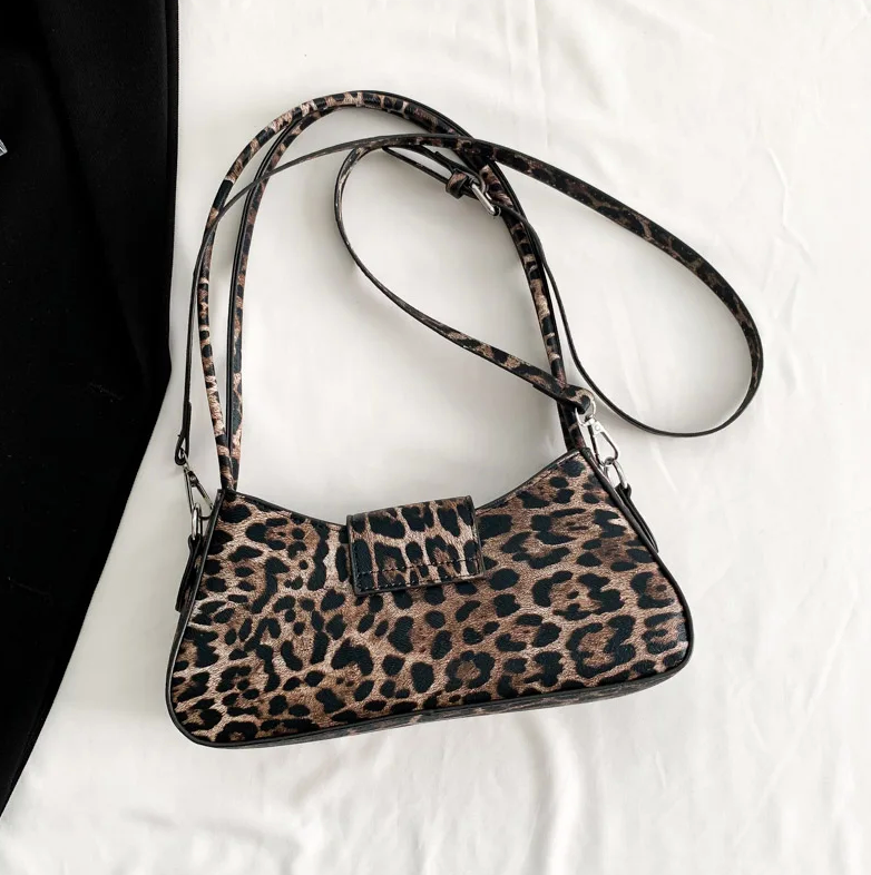 Leopard print baguette bag in PU leather - Mad Fiction Label